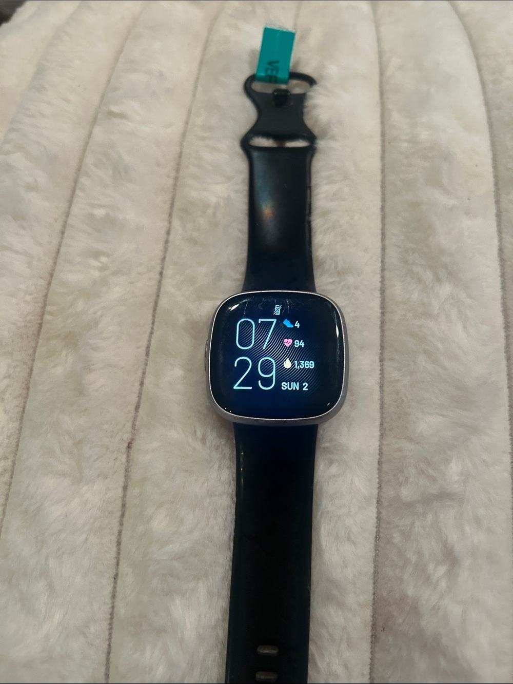 Fitbit Versa 4,  Smart Fitness Watch - Health & Activity Tracker